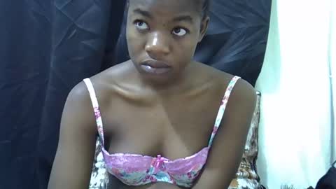 sexyshaz22 online show from March 2, 2026, 5:08 am