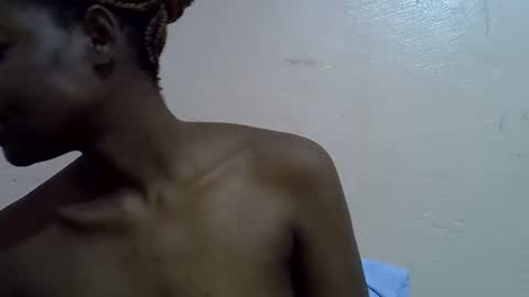 Snapshot of sexyshaz22 chatting on April 19, 2026, 9:17 pm sexyshaz22 online show from April 19, 2026, 9:17 pm