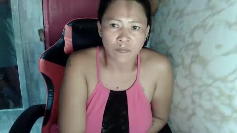 Snapshot of sexysinglemomdcklcker chatting on October 15, 2025, 11:21 am sexysinglemomdcklcker online show from October 15, 2025, 11:21 am