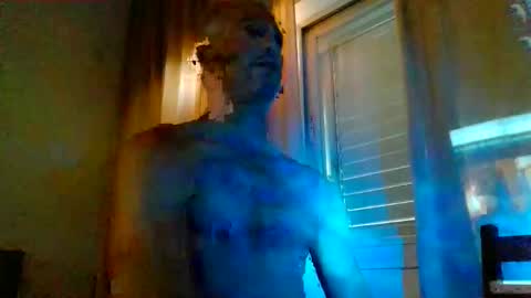 sexytlvhere online show from December 17, 2025, 5:24 am