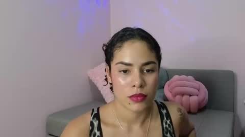 Snapshot of sexyunicornio24 chatting on March 14, 2026, 7:41 pm naughtycherrytoes online show from March 14, 2026, 7:41 pm