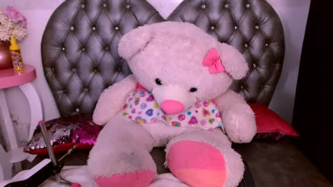 KATY  online show from February 1, 2025, 11:16 pm