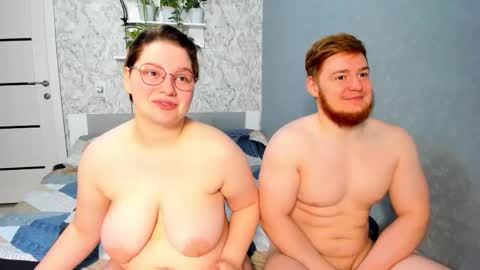 sexyy_room online show from December 14, 2025, 4:51 am