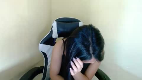 sexyymiya online show from October 25, 2025, 7:38 am