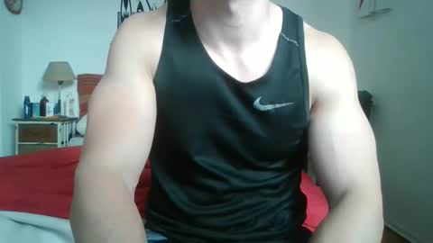 Snapshot of sexyyphilip chatting on September 9, 2025, 7:35 pm sexyyphilip online show from September 9, 2025, 7:35 pm