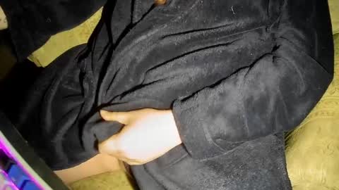 no face online show from April 3, 2026, 5:27 am