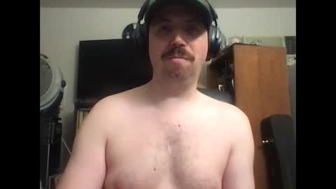 sfgiants1982 online show from October 9, 2025, 1:58 am