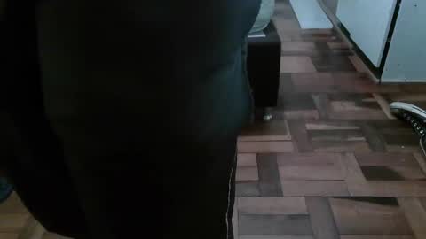 Snapshot of shacoklown chatting on October 7, 2025, 6:49 pm shacoklown online show from October 7, 2025, 6:49 pm