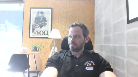 shad0w_hunter online show from January 24, 2025, 6:35 pm