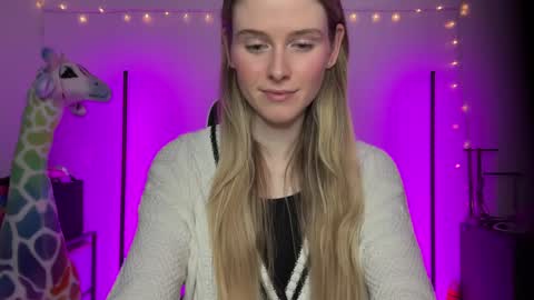 shadebabe online show from January 20, 2025, 2:22 am