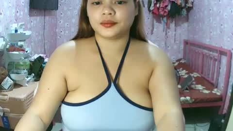 Snapshot of shairamae4u chatting on August 9, 2026, 3:55 am shairamae4u online show from August 9, 2026, 3:55 am