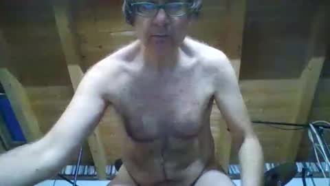 Snapshot of shairy702 chatting on September 26, 2025, 4:38 am shairy702 online show from September 26, 2025, 4:38 am