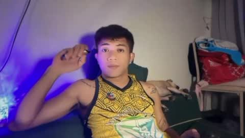 Snapshot of shake_raytow34 chatting on May 26, 2026, 5:42 pm shake_raytow34 online show from May 26, 2026, 5:42 pm