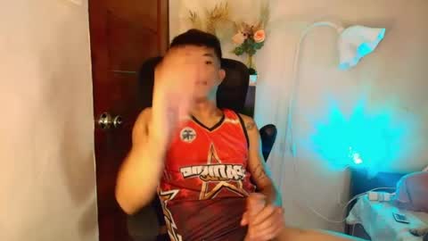 Snapshot of shake_raytow34 chatting on June 20, 2026, 6:00 pm shake_raytow34 online show from June 20, 2026, 6:00 pm