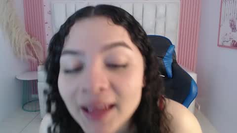 Shalon  online show from December 20, 2025, 2:46 pm