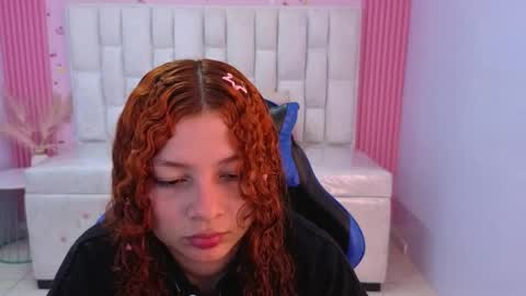 Snapshot of shalon_diaz_sub chatting on May 26, 2026, 1:29 pm Shalon online show from May 26, 2026, 1:29 pm