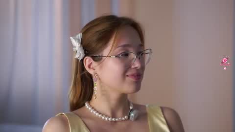 Snapshot of shandrahoner chatting on June 14, 2026, 12:40 pm Liza online show from June 14, 2026, 12:40 pm