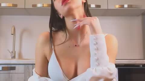 Snapshot of shandrisfeathermoon chatting on February 19, 2025, 8:52 pm Kim online show from February 19, 2025, 8:52 pm