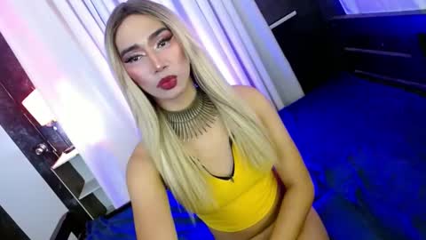 MISS SHANE online show from February 25, 2025, 9:24 pm