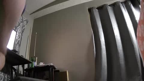 Snapshot of shania_bang chatting on March 6, 2026, 2:35 pm shania_bang online show from March 6, 2026, 2:35 pm