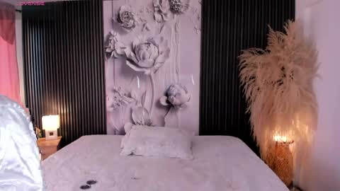 ShaniaDaniels online show from April 17, 2026, 9:40 pm