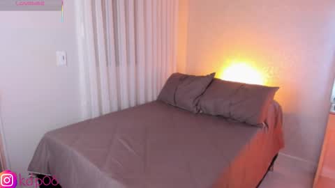 Shannol online show from February 15, 2026, 1:02 am