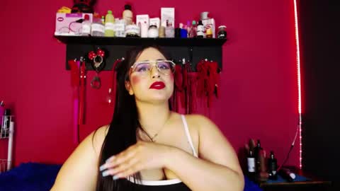 Snapshot of shannon_queen_ chatting on April 23, 2026, 8:24 am Shannon online show from April 23, 2026, 8:24 am