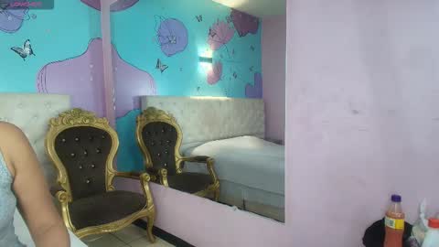 Snapshot of shanon_mature_ chatting on March 2, 2026, 8:15 pm Shanon online show from March 2, 2026, 8:15 pm