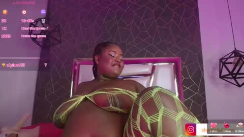 Shantal online show from February 4, 2026, 2:06 am