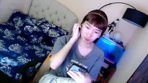 SHANTA FOX  s online show from September 9, 2025, 2:33 am