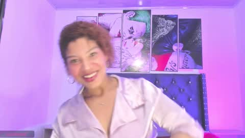 Snapshot of shantall_bluuee chatting on February 26, 2026, 4:11 am shantall bluuee online show from February 26, 2026, 4:11 am