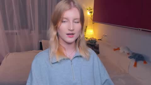 Polly online show from October 30, 2025, 9:04 pm