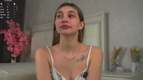 Snapshot of shararubert chatting on February 10, 2026, 1:15 pm Ellysa and Mila online show from February 10, 2026, 1:15 pm