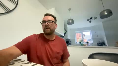 Snapshot of sharksboy16 chatting on November 22, 2025, 7:51 am Sharksboy online show from November 22, 2025, 7:51 am