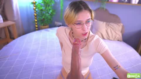 Sharli online show from May 11, 2026, 12:44 pm