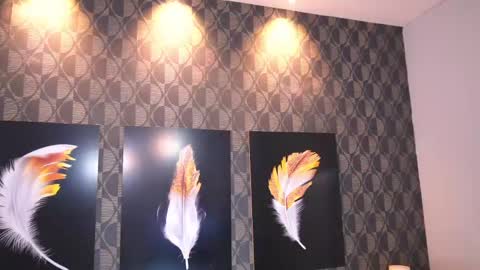 Sharom  online show from April 16, 2026, 4:30 pm