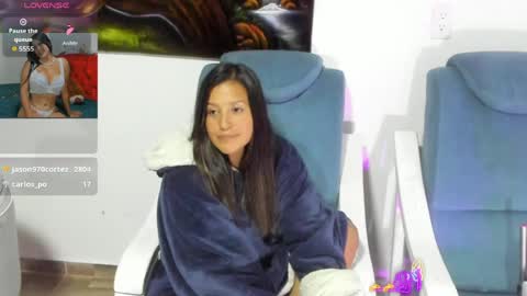 Snapshot of sharoncute17 chatting on June 8, 2026, 2:01 am sharoncute17 online show from June 8, 2026, 2:01 am