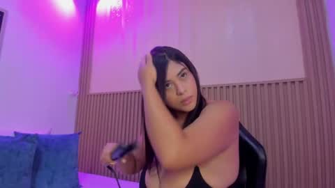 Snapshot of sharonscothh chatting on July 12, 2026, 8:33 pm sharonscothh online show from July 12, 2026, 8:33 pm