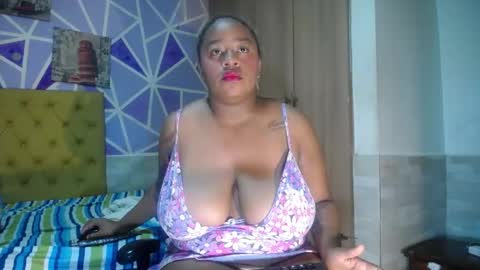 sharonx_morex online show from April 12, 2026, 8:25 pm