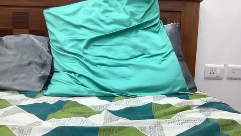 Shashii online show from December 4, 2024, 3:10 pm