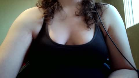 Shay online show from November 19, 2025, 4:51 pm