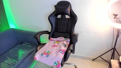 Shauna online show from February 24, 2026, 5:05 am