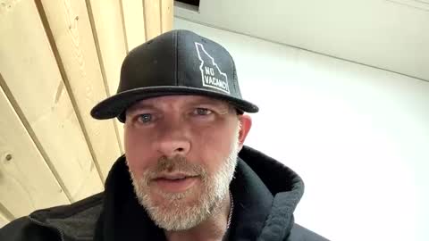 Snapshot of shawnford734 chatting on April 8, 2026, 8:14 am shawnford734 online show from April 8, 2026, 8:14 am