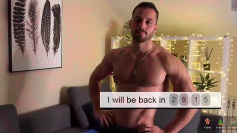 Snapshot of shawnolsen chatting on January 9, 2025, 3:23 pm Shawn Olsen online show from January 9, 2025, 3:23 pm