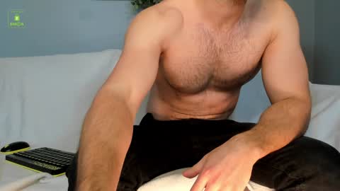 Snapshot of shawnolsen chatting on February 7, 2025, 6:24 am Shawn Olsen online show from February 7, 2025, 6:24 am