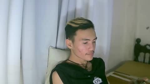 Snapshot of shayato_xyz chatting on March 2, 2025, 3:37 pm eryx online show from March 2, 2025, 3:37 pm