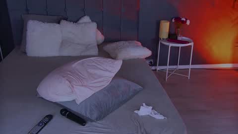 Snapshot of shayblonde chatting on January 4, 2025, 3:07 am shayblonde online show from January 4, 2025, 3:07 am