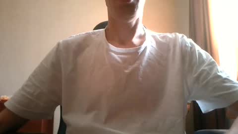 Snapshot of shedevr02 chatting on August 5, 2026, 12:08 pm Roger online show from August 5, 2026, 12:08 pm