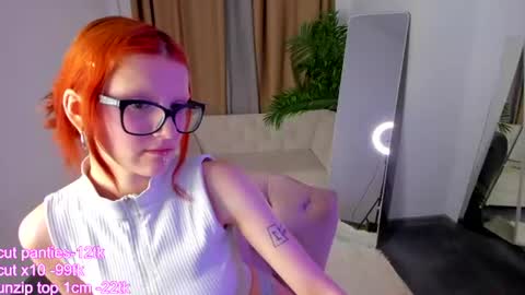 Snapshot of sheena_coy chatting on July 13, 2026, 7:33 am Sheena online show from July 13, 2026, 7:33 am