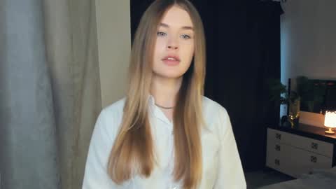 Violet online show from December 23, 2024, 6:55 am